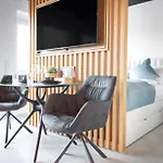 Belnoir By Bright 4*