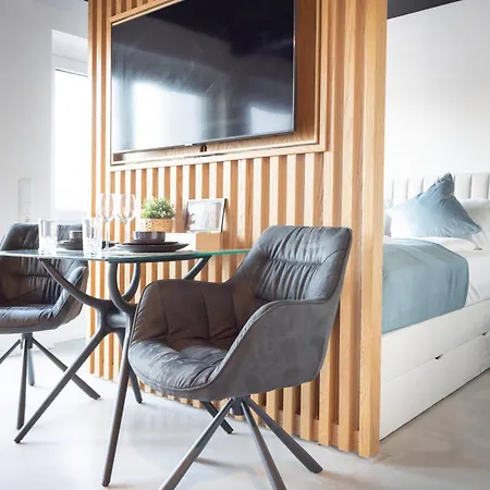 Belnoir By Bright Apartahotel