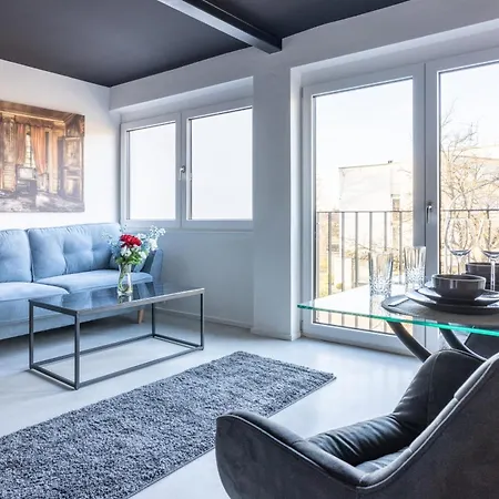 Belnoir By Bright Apartahotel Augsburgo