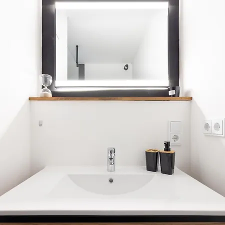 Belnoir By Bright 3*